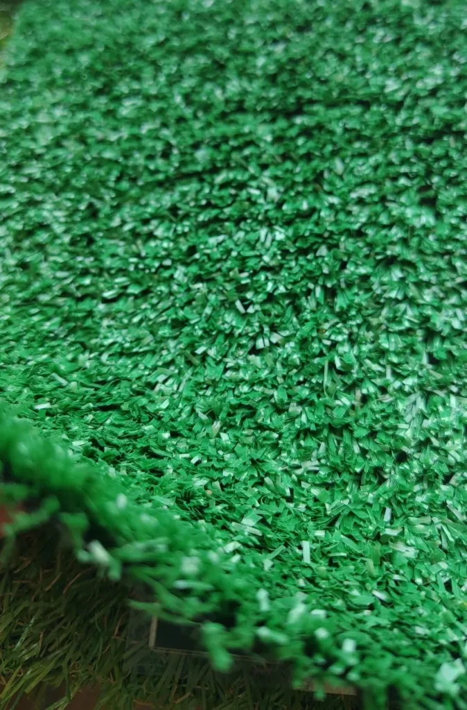TEK PASTO SINTETICO RECREATIVO