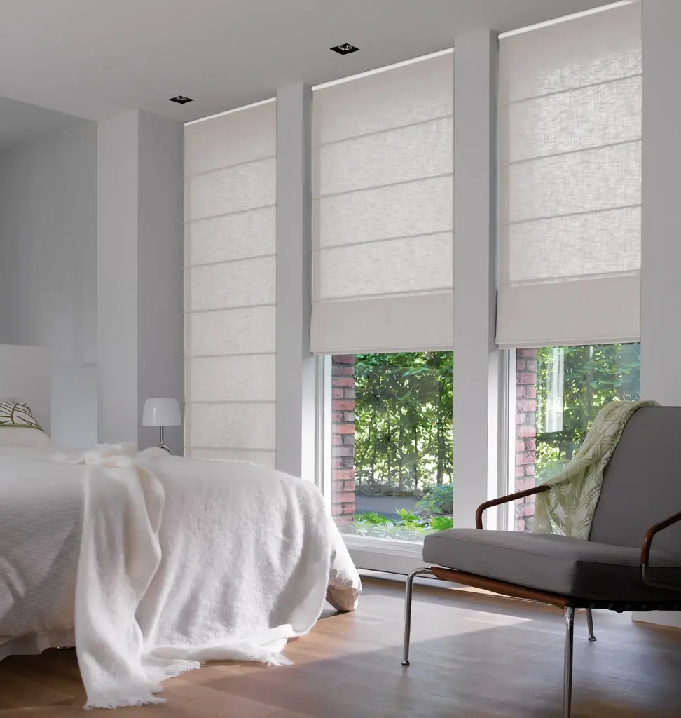 ECLI Persiana solar panel romanizado