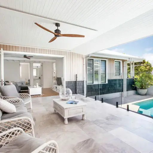 TEK PANEL PVC PARA INTERIOR CAJA 